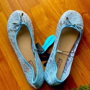 NEW-Baby blue ballet lace flats-Side 8